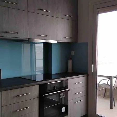 Beach Retreat In Town Corinto Esterno foto